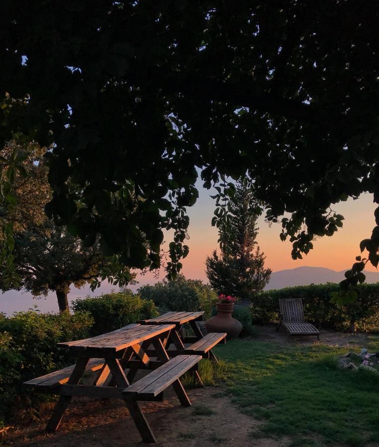 Toumba Eco Farm Guesthouses Plomari Exterior foto